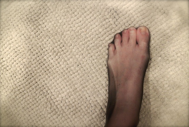 linkasfeet:  Request for my feet in Nylon, this was the best I could do for now…