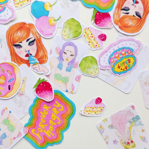 wishcandy:  Blah, blah, blah, flash sale! Help wishcandy get to 1000+ sales, and i’ll giveaway some original art. :-* ♥ 20% off everything! Prints, pins, stickers, new prints & drawings added. 