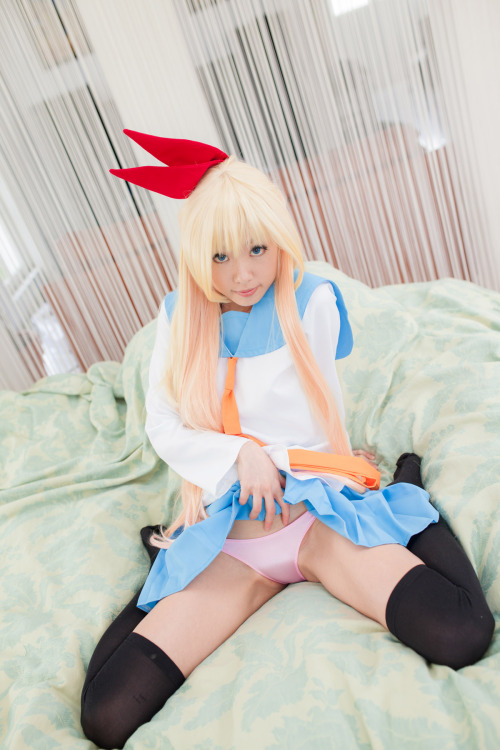 hot-cosplay:  Perfect Chitoge Kirisaki from porn pictures