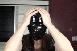 bellesfillesligotees: Love the way she waves goodbye in the second-last gif!