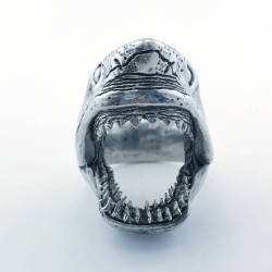 sosuperawesome:  Rings by Armada Jewels on