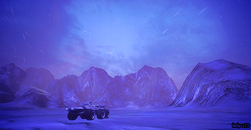 lady-z13:  I am both easily distracted and amused by the mako at all times 