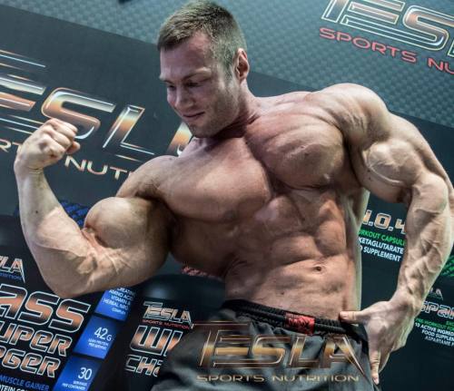 wrestlehead:  Peter Molnar