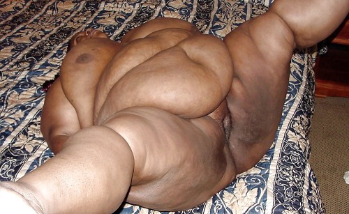 mudfoots:  nycbbc718:  Ssbbw spread  RIP adult photos