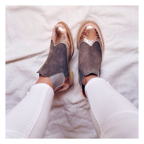 ROKable or NOT? #2frochicks #Shoes #Flats #Cute #shoefetish #Bronze #Metallic #Gold #chic #Fashion #