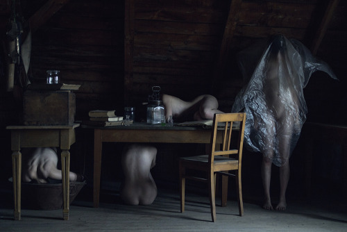 elenahelfrecht: Homunculi (Selfportrait) FacebookWebsite