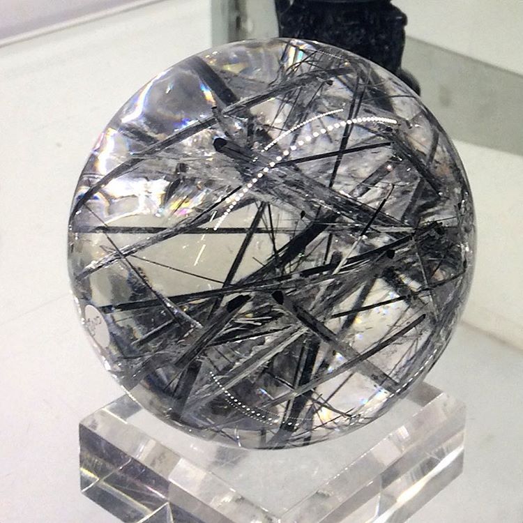 phenomenalgems:  🌌 It’s a whole other world inside this Tourmalinated Quartz