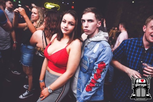 SPOTTED - Some busty chicks in the club.