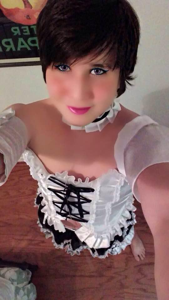 adorathekitty:  Touch ups on some of my pictures done by  http://thunderstrucktgirl.tumblr.com