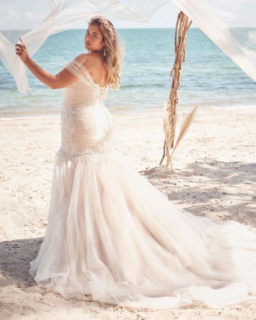 Be still my beating heart! ⁣ ⁣ Image via @maggiesotterodesigns⁣ •⁣ It&rsquo;s no wonder why