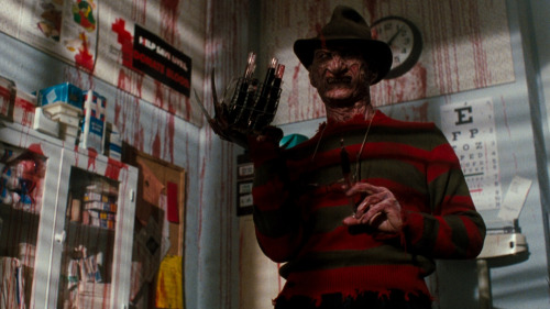 dappledwithshadow:Some of my favorite scary movies from the 80′s:Evil Dead 2 (1987)The Return of the