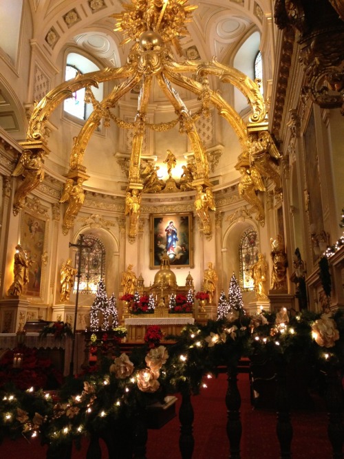 amataveritas:Basilique-cathédrale Notre-Dame de Québec. My favorite Immaculate Conception painting, 