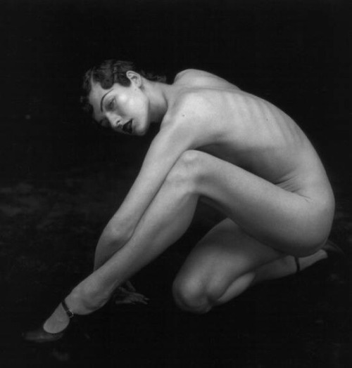 adreciclarte:  Peter Lindbergh - Milla Jovovich, adult photos