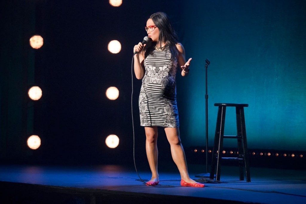 hotpreggomama: I love that Ali Wong’s stand up special was done while in her pregnancy.