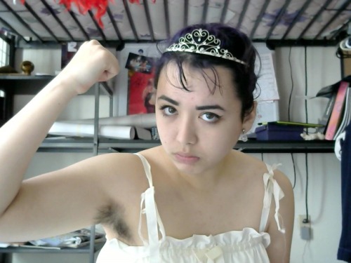 marouf95:  moist-teabag:  me cosplaying as a hairy disney princess that doesn’t exist yet boo hoo  E 