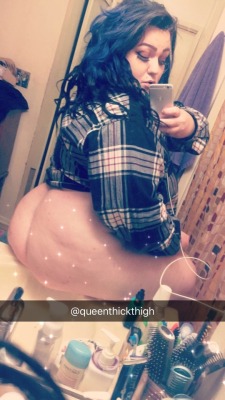 Xxrebeckaisrawxx:  Reblog This Fat Ass If You Want To Smack It 😉 Follow My Snapchat!