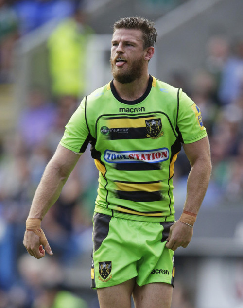 giantsorcowboys:  Devastating NewsI Send Rob Horne Prayers And Good Wishes For A Full Recovery. He Sustained Nerve Damage In His Injury In The Saints’ Match Against The Tigers. His Retirement From Rugby Is Effective Immediately. It’s Not The Way He