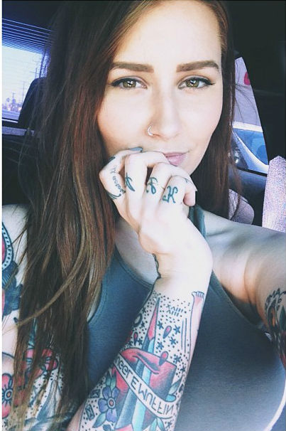 inkedgirlsonly:  Hookup with a local hottie tonight: http://bit.ly/1iuKQzX