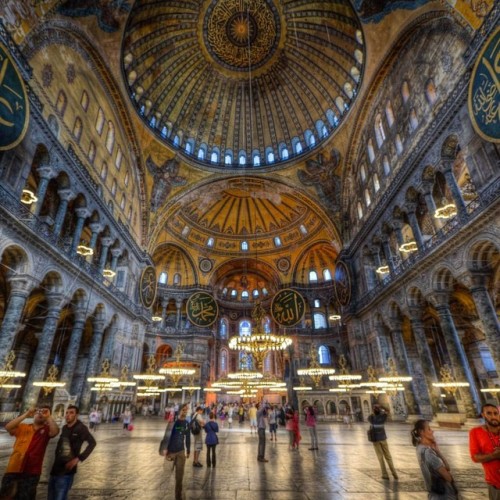 Inside the Haifa Sophia in Istanbul, Turkey. #EverythingEverywhere #unesco #worldheritage #worldheri