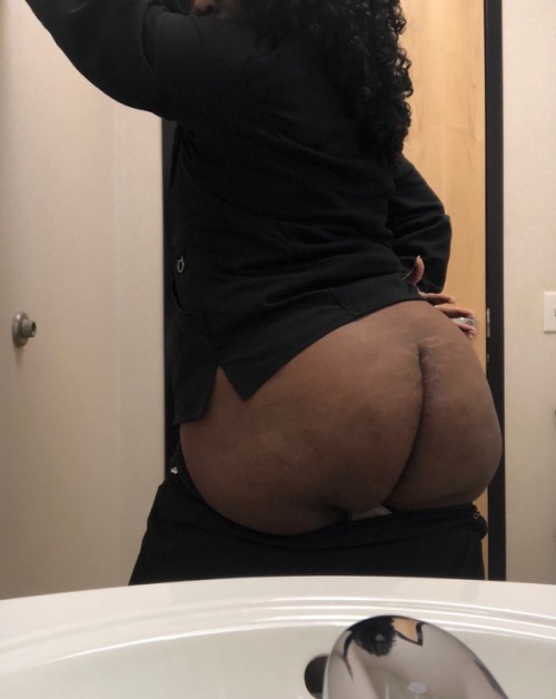 chubbyychocolate:  Heavy 💪🏾 adult photos