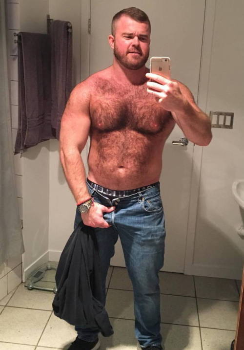 hairy-fairies12:fhabhotdamncobs: W♂♂F     (WARNING!   No “Pretty Boys” here.) He’s such a handsome