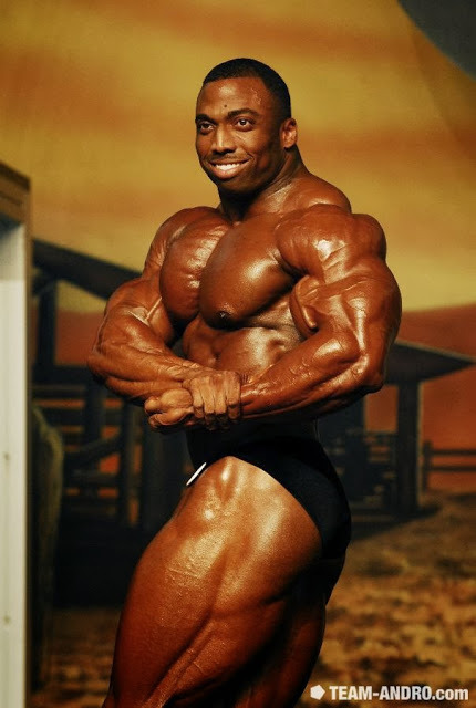 Cedric McMillian - Tall bodybuilder done impressively right.