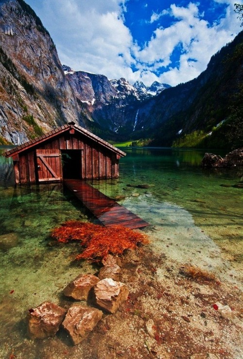 abandonedography:Abandoned Boathouse. Obersee Lake, Germany. (via)