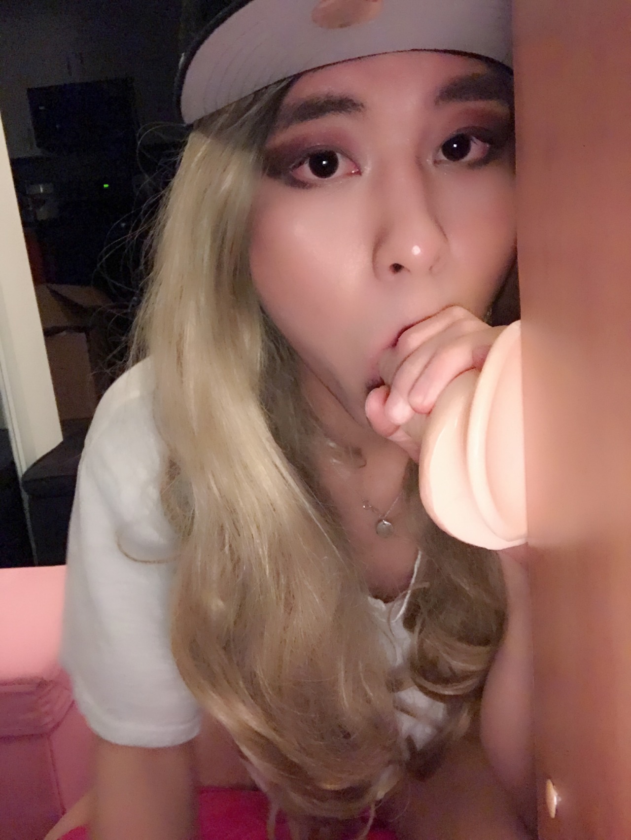 lovejun94:    So, umm… kinda embarrassed about this… 😳    Hot
