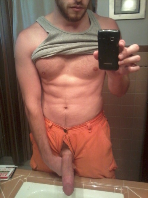 amantedelcazzo:  Wanna share your cock or butt with my 8500+ follower? Just send me the pics here, and tell me If u wanna be anonimous or not. ONLY AMATEUR PICS! And don’t miss my Archive to see all my post, just click: “Amante del cazzo” I’m