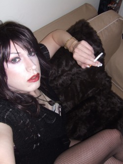 smoking-cd-tv-ts-sissy-faggot.tumblr.com