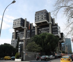 neueregel:Edificio ‘Los Cubos’, Madrid, 
