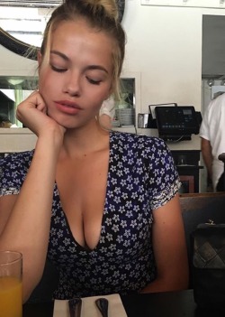 femfiles:  Hailey Clauson