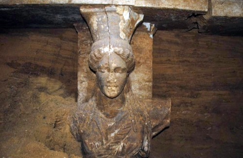 givemesomesoma:Kasta Tomb, Amphipolis, GreeceCariatides