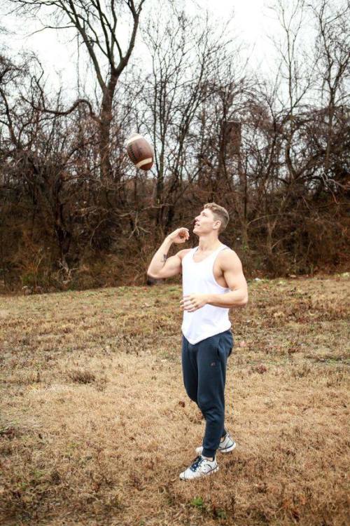 facebookhotes:  Hot guys from America found on Facebook. Follow Facebookhotes.tumblr.com for more. S