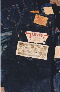 oddmodsarchive:  Dead Stock 1940’s leather patch hidden rivet Levi 501xx jeans. &ldquo;The is a pair of Levis - The Rivet’s Still There - Every Garment Guaranteed&rdquo; 