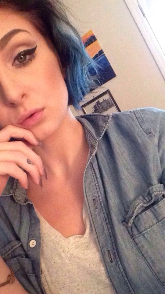 Hi Lovers I Haven’t Posted In Months But I’m Back! Here’s My Face And Stuff