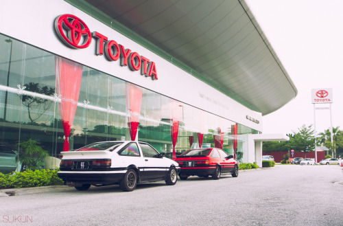 apathymotive: Thunder &amp; LightningAE86 TruenoAE86 Levinwww.facebook.com/SukunPhotogra