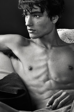 strangeforeignbeauty:  Rafael Marques [ b&amp;w | fave models | 1000+ notes | facebook | twitter | google+ ]