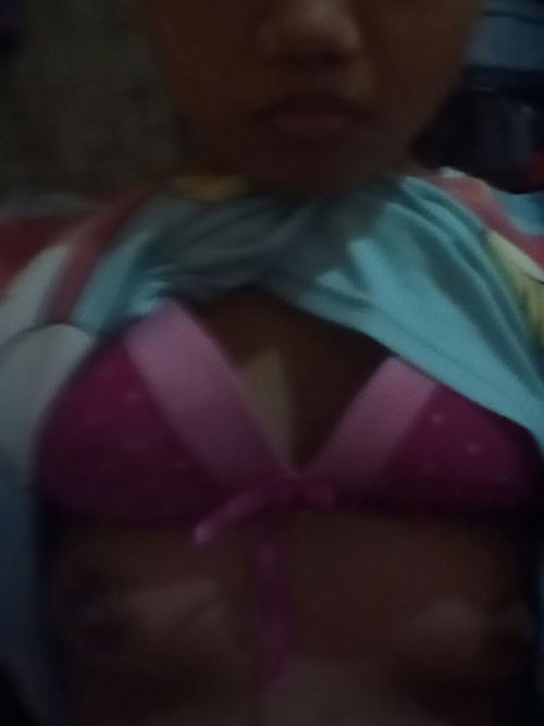 manchik98: 11:40 pm 21/1/2017 zirah 18 kedah(naka) nk no/whtsapp dy, reblok bnyk² dlu.. Nnty sy post