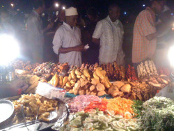 swahiliculture:  Come to my homeland Zanzibar 😊😊😊 Mambo ya forodhani   Forodhani 😭😭😭 I miss stonetown so much