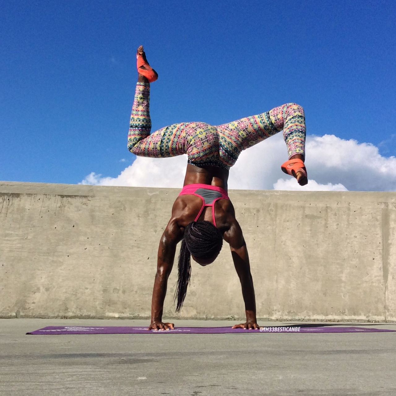 th33besticanbe:  “LIVE YOUR BELIEFS AND YOU CAN TURN THE WORLD AROUND.” 