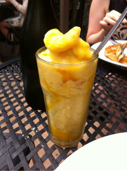 insangelous:   mango mango with our brunch today with real-lovely    I thought that was a big macaroni. Don&rsquo;t mind me