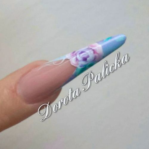 One stroke flowers  #dorotapalicka #onestroke #onestrokenails #onestrokebrush #onestrokepainting #on