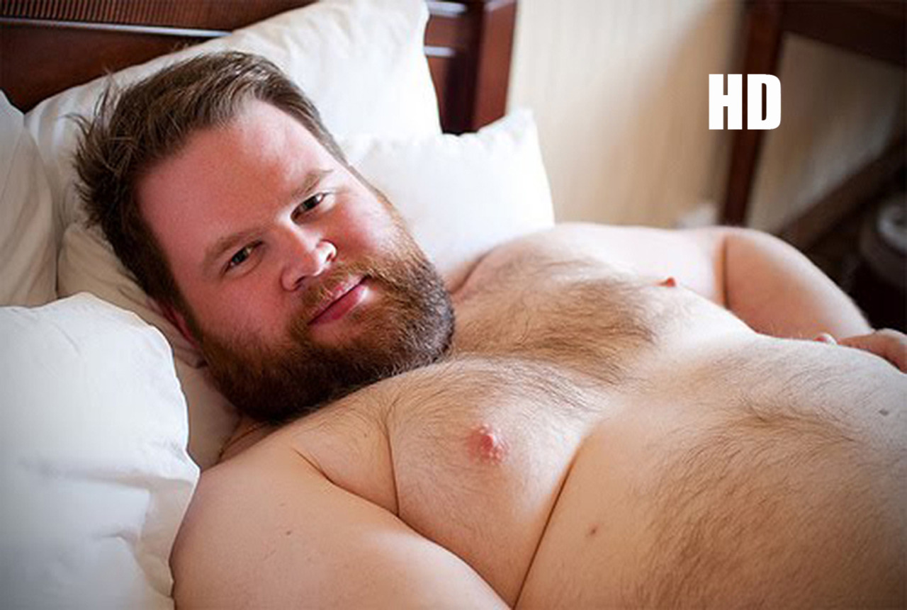 thebigbearcave:  chubadmirer:  Chubs y Algo Más…   MAN-TOY