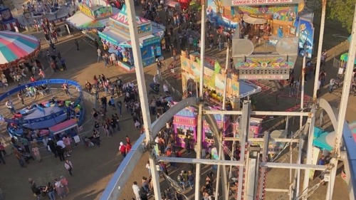 PHONING... Carnival.