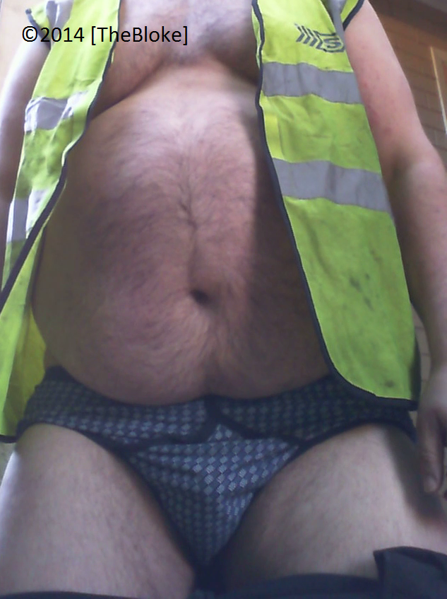blokeystuff:  11/06/2014 Todays underpants are BHS blue one. I’ve had them for