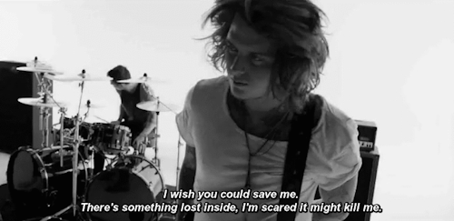 BROKEN HEART OF GOLD