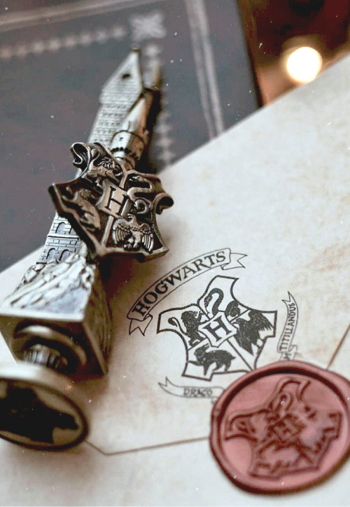 The Evermore Grimoire: PlacesHogwarts School of Witchcraft and Wizardry often shortened to Hogwarts,