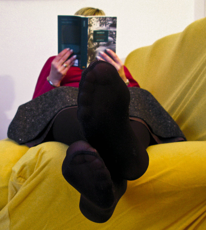 prettygirlscollector:  Girls in tights #2 