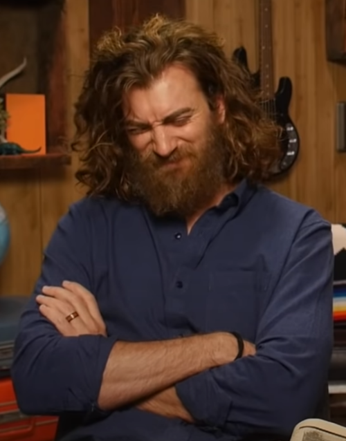 theredquilt:Daily Rhett Looks